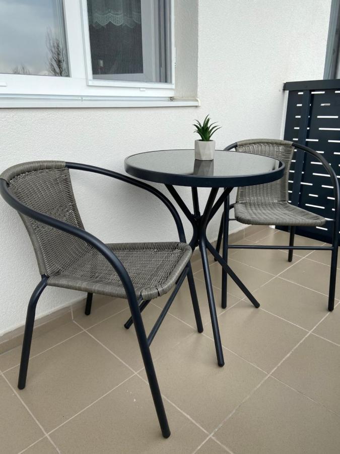Focus Apartament Floreşti Εξωτερικό φωτογραφία